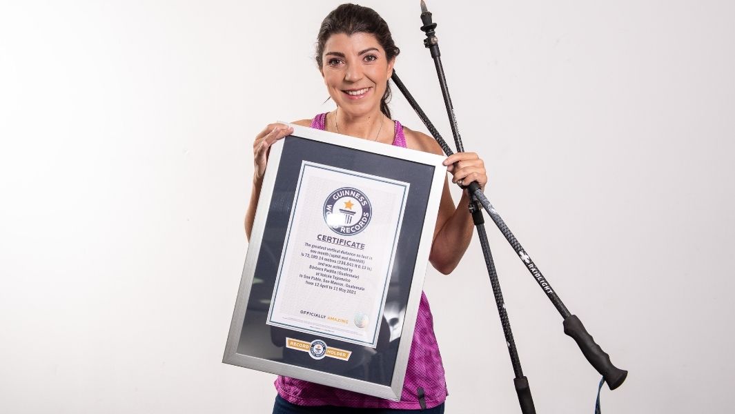 La deportista guatemalteca Barbara Padilla rompe récord mundial 