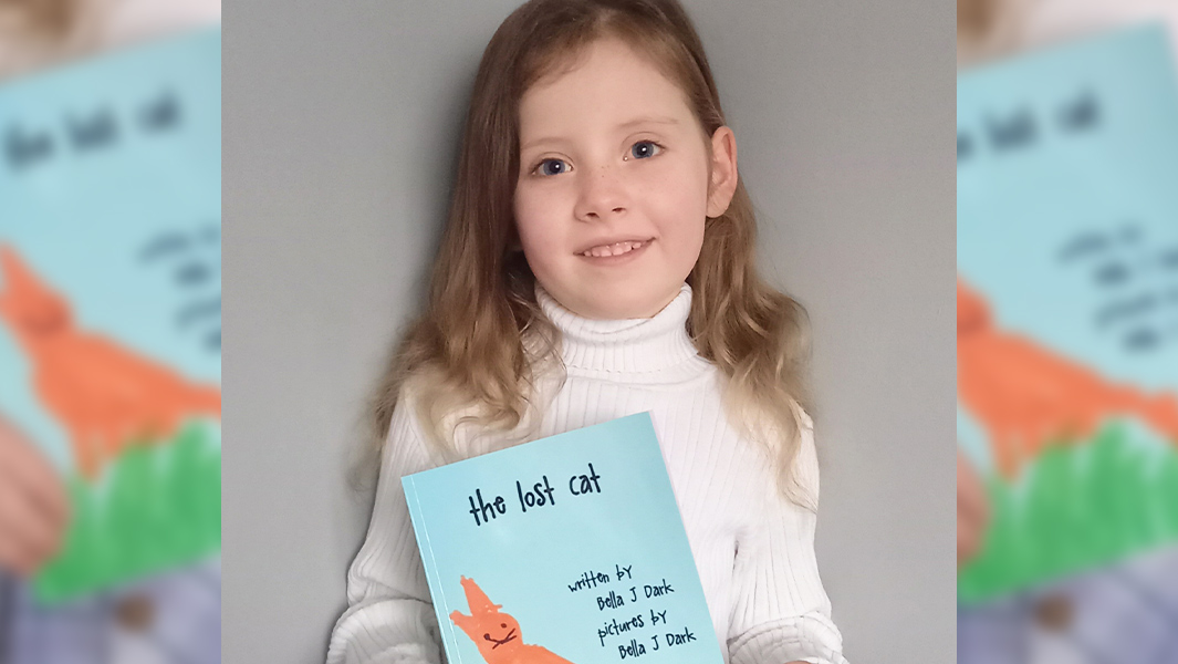 Niña británica de cinco años se convierte en la más joven en publicar un libro
