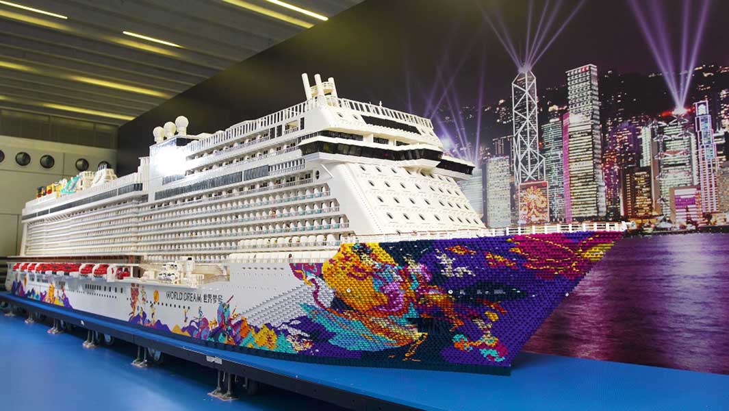 Video: El buque de Lego más grande del mundo fue hecho con 2,5 millones de piezas 
