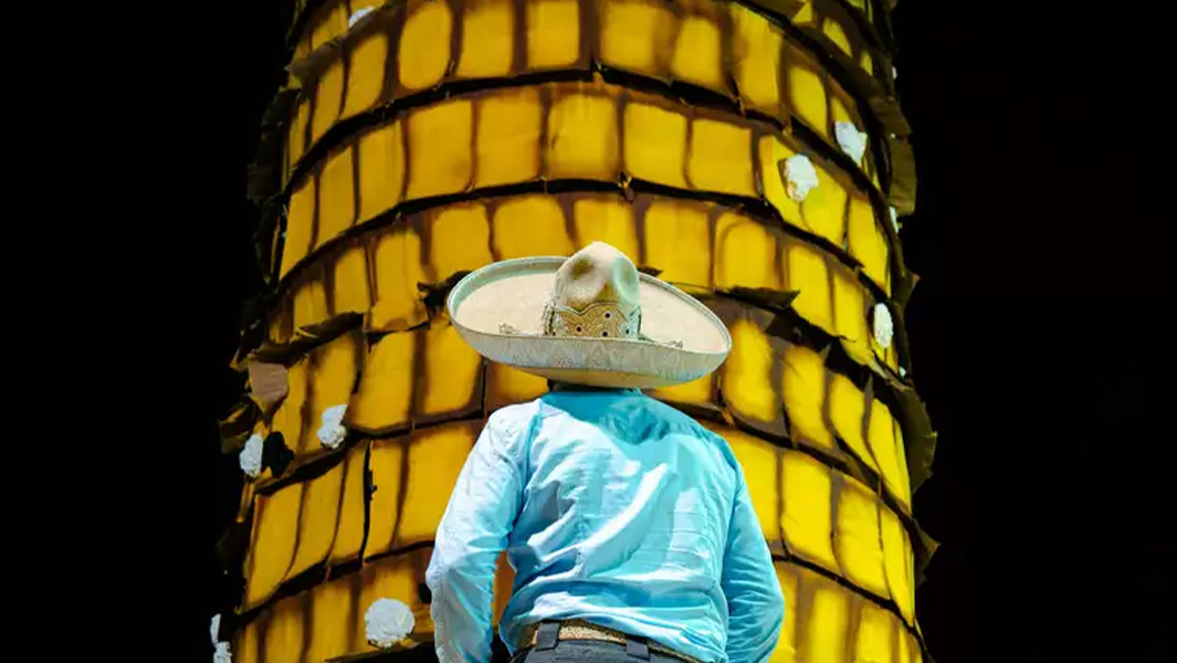 Batalla de marcas: Corn Nuts arrebata el récord de piñata más grande a M&M's