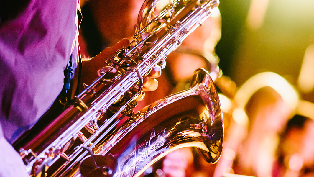 Una nota récord de 47 minutos del saxofón es demasiado peligrosa para superarla
