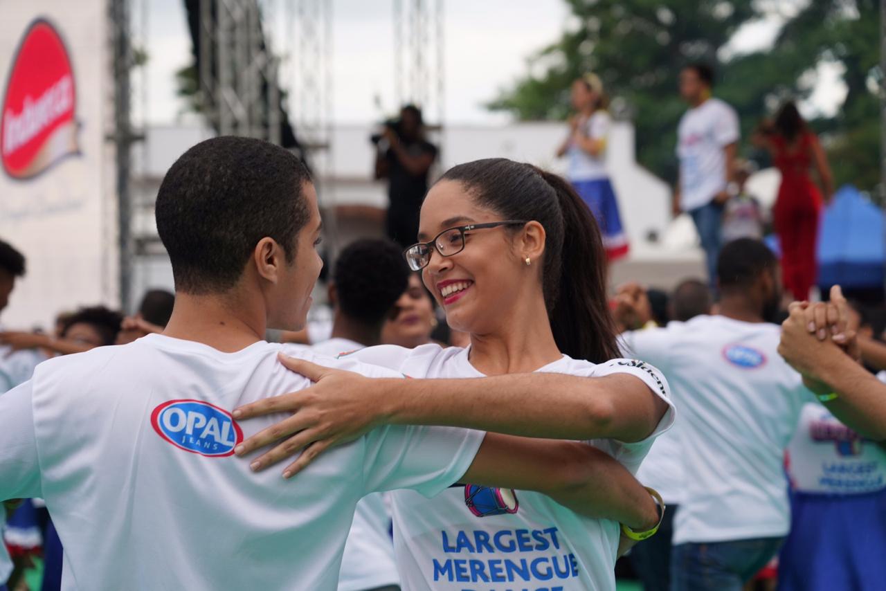 Largest Merengue Dance 1